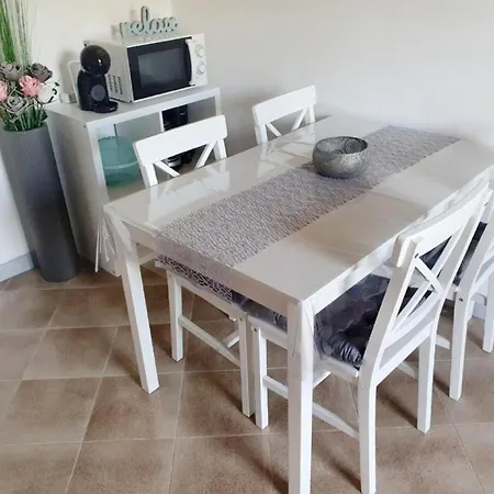 Renovierte In Zambratija Mit Grossem Garten By Interhome * 우마그